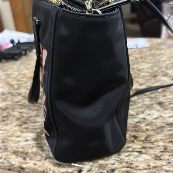 Kate Spade Black and Pink Tote with Structured Design - Picture 4 of 16